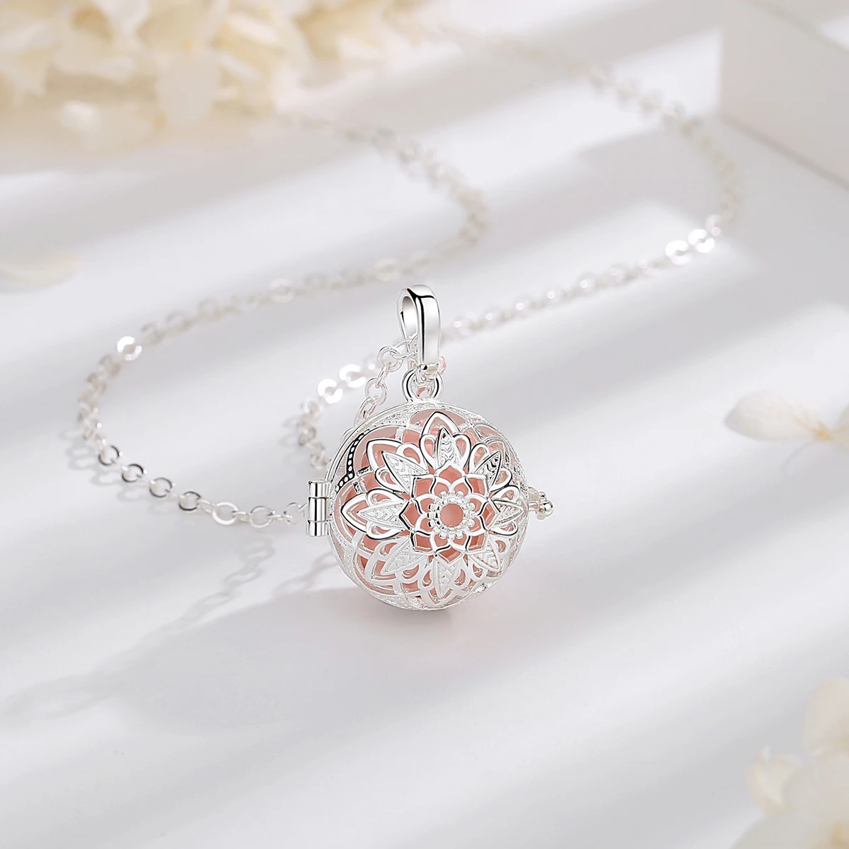 Eudora Harmony Ball 18mm Flower Cage Necklace Angel Caller Bola Pendant Pregnancy Chime Maternity Exquisite Jewelry Party Gifts 3