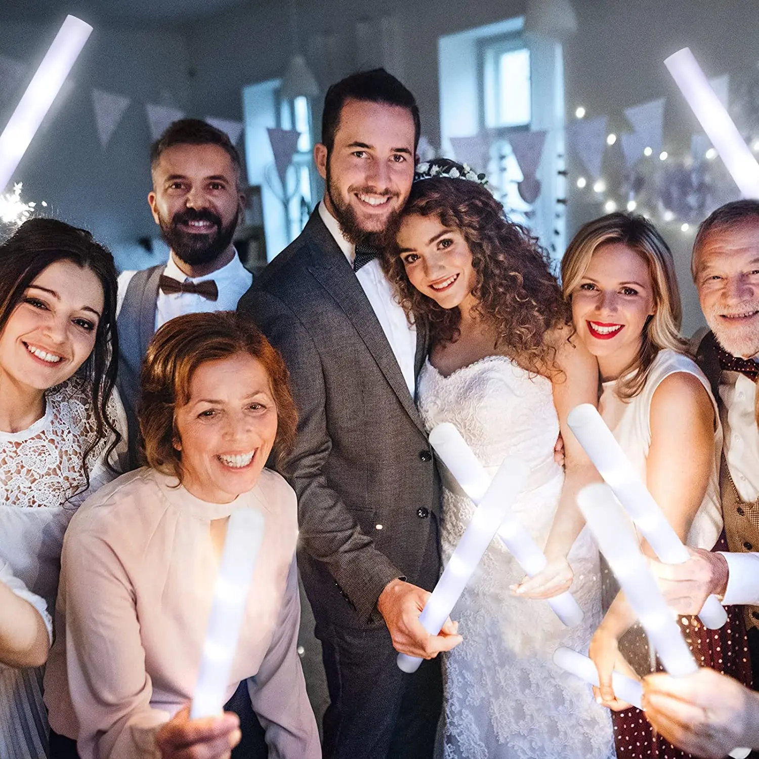 Newtic Bacchette Luminose a LED, 12 Pezzi Bacchetta in Fibra Ottica, Bacchetta Magica a LED, LED Bacchette Giocattolo per Natale, Feste, Concerti, Matrimoni, 3 Modalità di Colore Lampeggiant