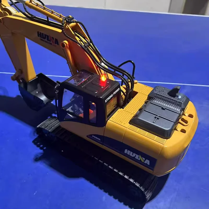Rc Series Huina580 23 Channel 1/14 Ultra Large All Alloy Engineering Vehicle Toy Simulation Dismantling Machine Wood Grabbing 2
