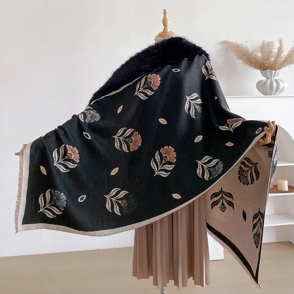 Autumn Winter Fashionable Upscale Imitation Cashmere Women Jacquard Scraves Weave Poncho Lady Capes Shawl Cloaks Faux Fur Scraf