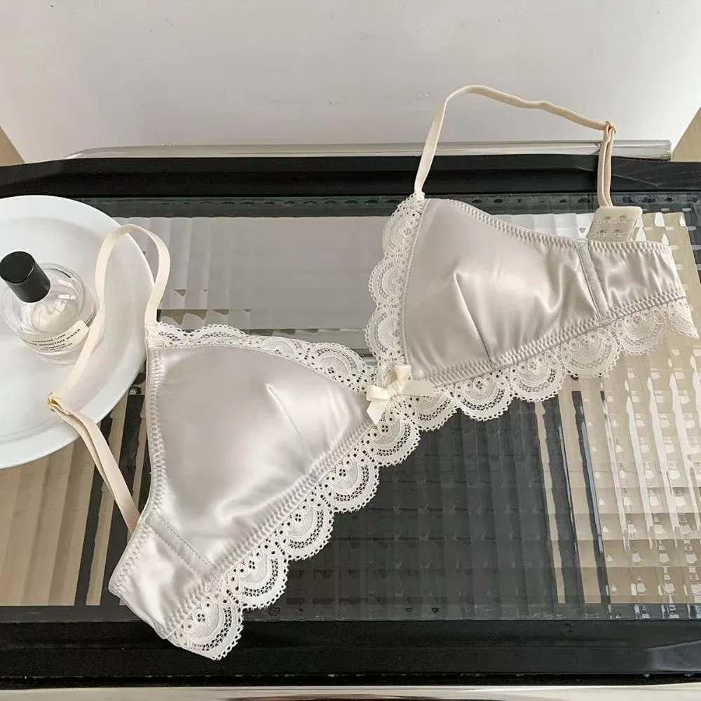 Fashion Triangle Cup Bow Lace Bra for Women Small Chest Satin Underwear Sweet Girl Breathable Comfortable Soft Bra 4