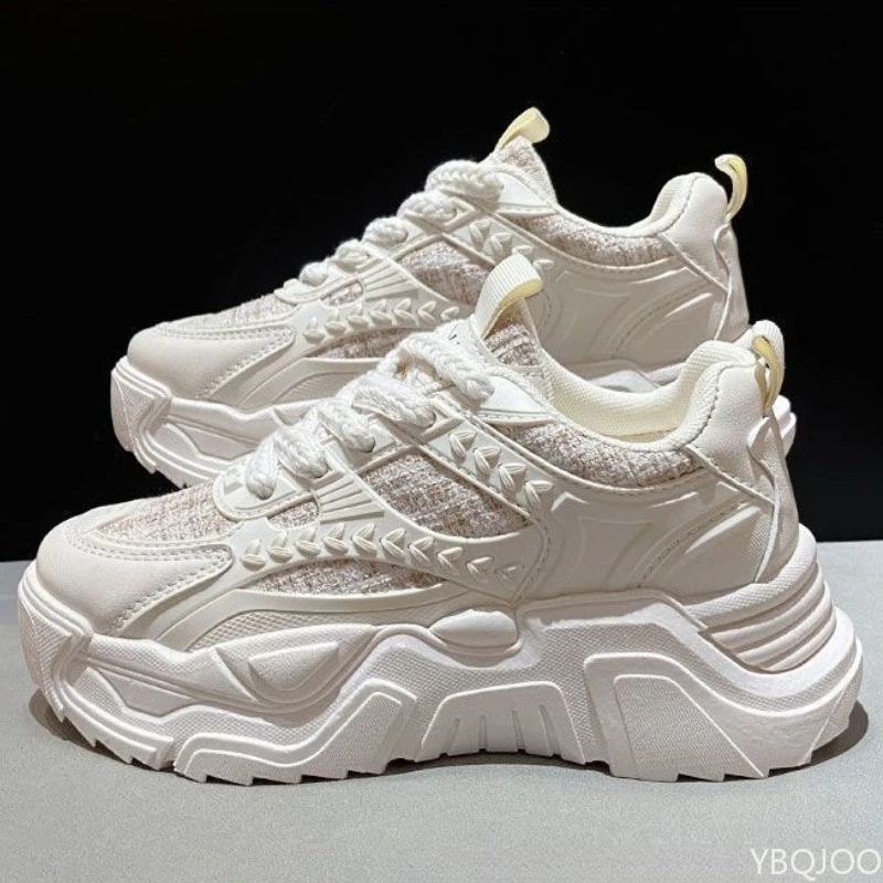 أحذية رياضية نسائية ربيع الخريف جديدة ذات نعل سميك...