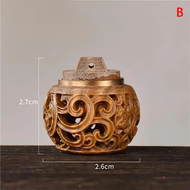 2.6X2.7CM B