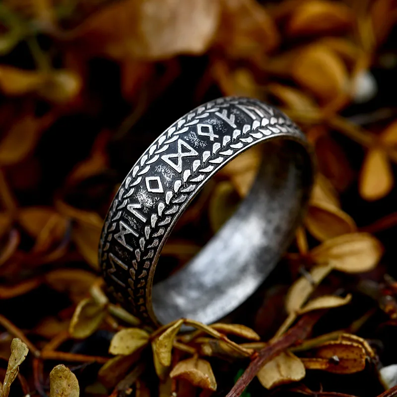 BEIER New Creative Design Viking Runes Totem Ring Pattern Nordic Retro Black Ring Odin Letter Amulet Jewelry