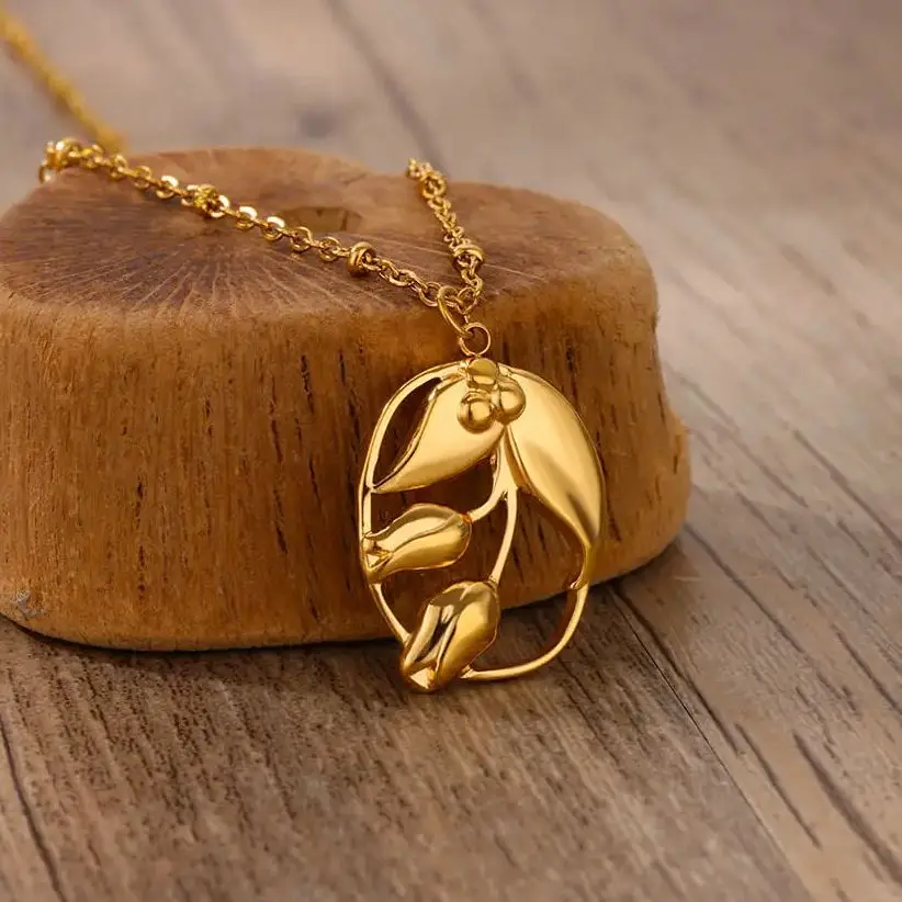 Stainless Steel Necklaces Glossy Color Gold