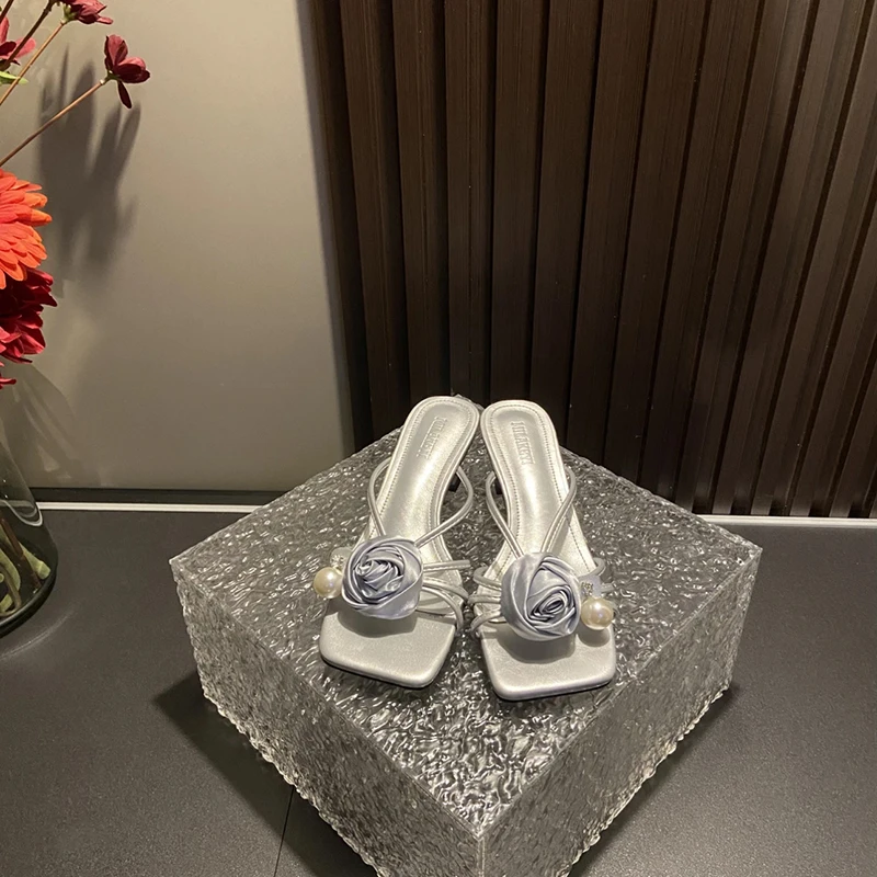 

Шлепанцы женские на тонком каблуке, из ПУ кожи, на среднем каблуке