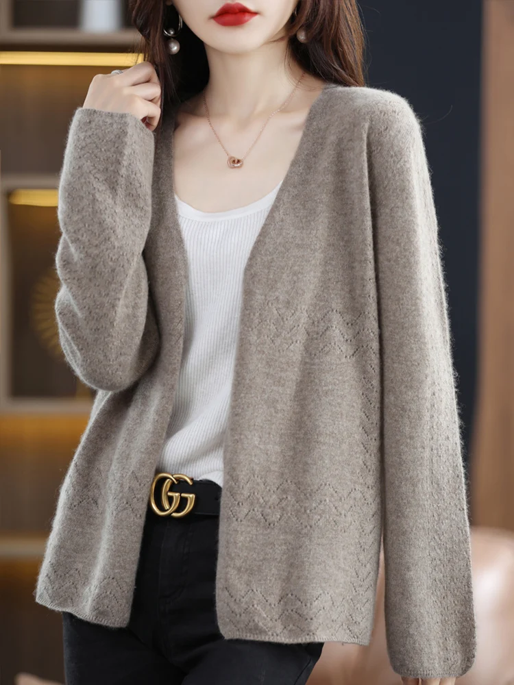 

2022 Autumn / Winter New Coat Ladies V-Neck Buttonless Cardigan Casual Knitted Loose Tops Korean Fashion 100% Merino Wool Jacket