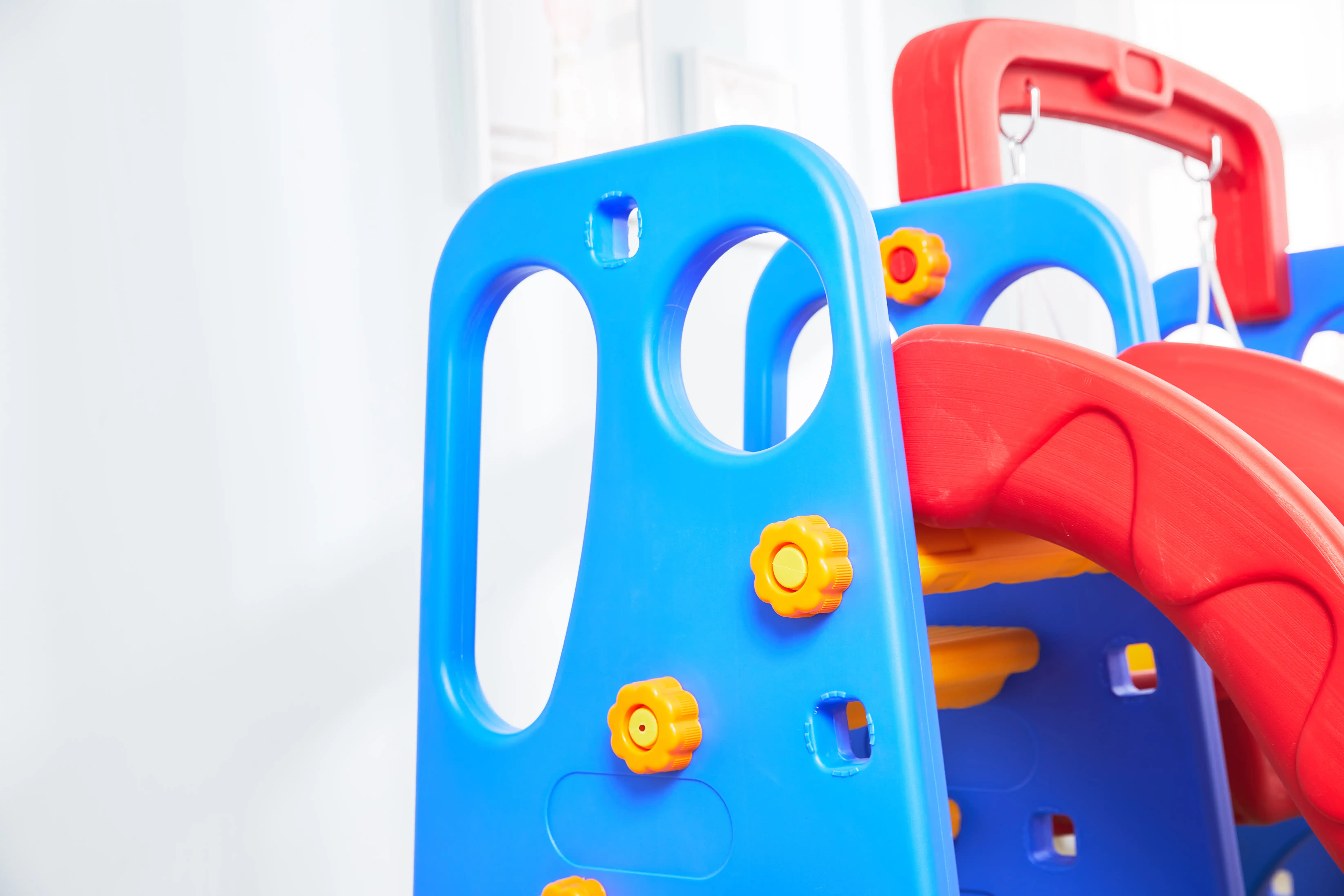 High Quality Indoor and Outdoor Multifunctional Double Slide With Swing