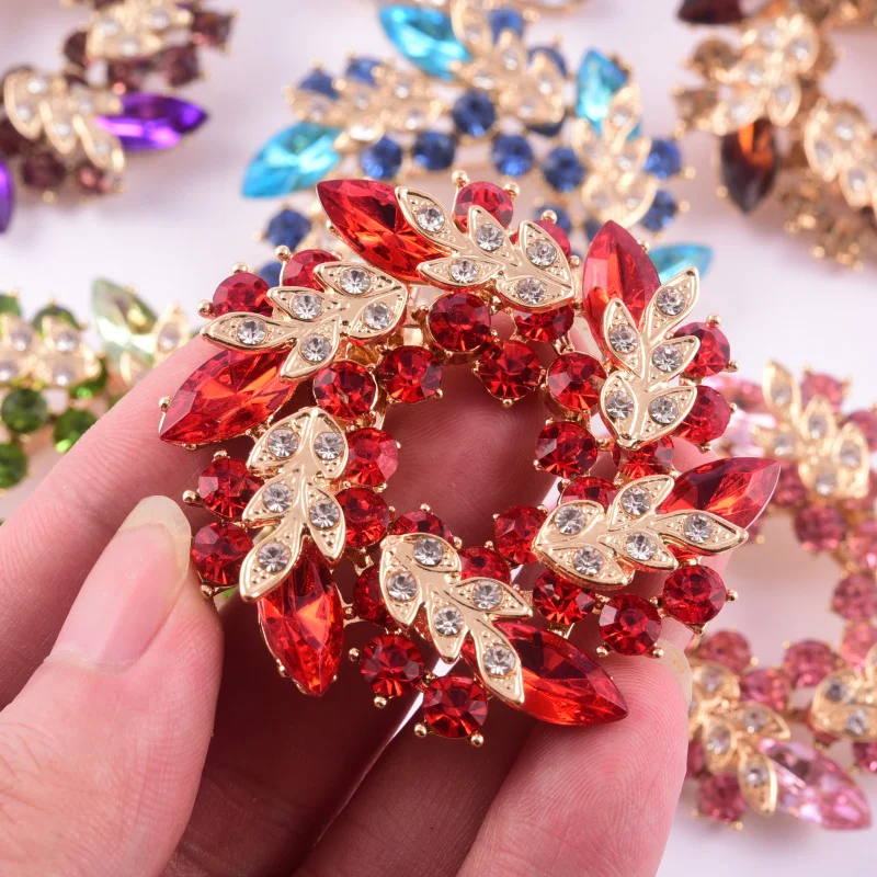 Round Flower Crystal AB Sew On Rhinestones Appliques With Gold Bottom  Flatback Sew On Claw Rhinestone For Wedding Dress B0930