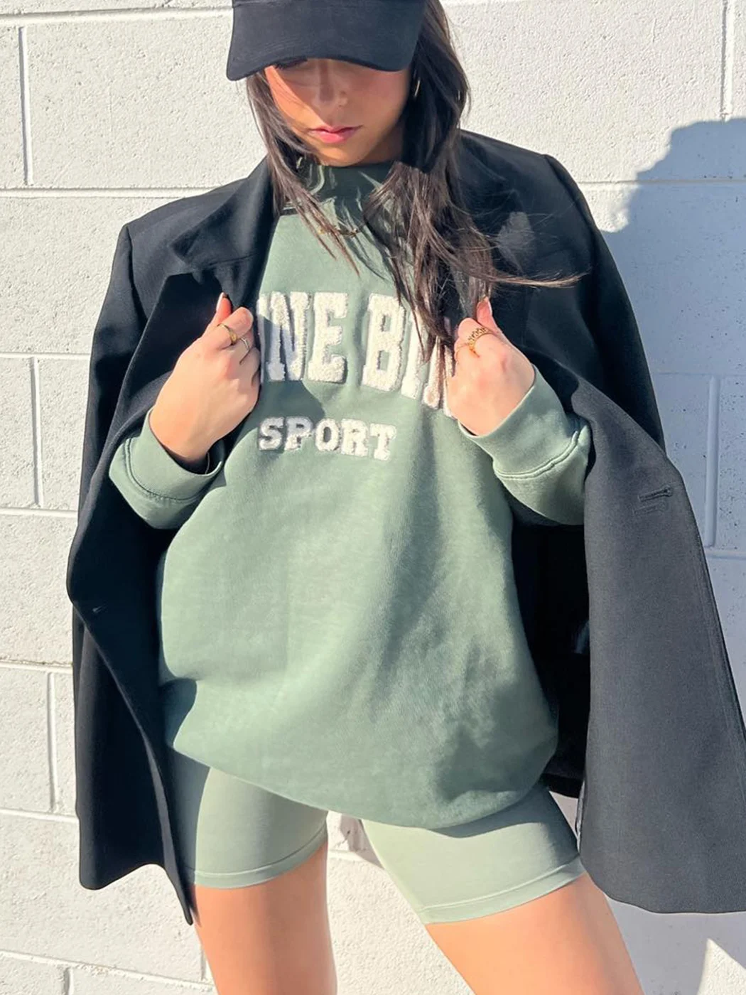 

Letter Flocking Green Sweatshirt Women Spring Autumn Clothing Vintage Sweatshirts Tops Women Fashion Loose Hoodie Top 2024 Chic