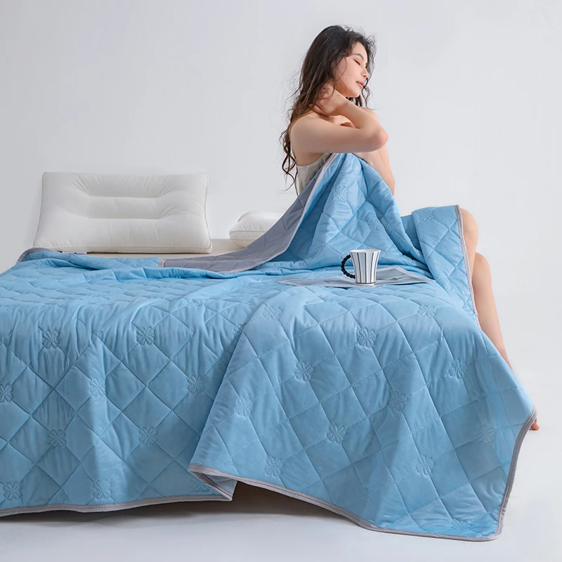 

Mint Cool Feeling Antibacterial Ice Cream Summer Quilt Washable Summer Quilt Silk Air Conditioning Quilt Summer Thin Section