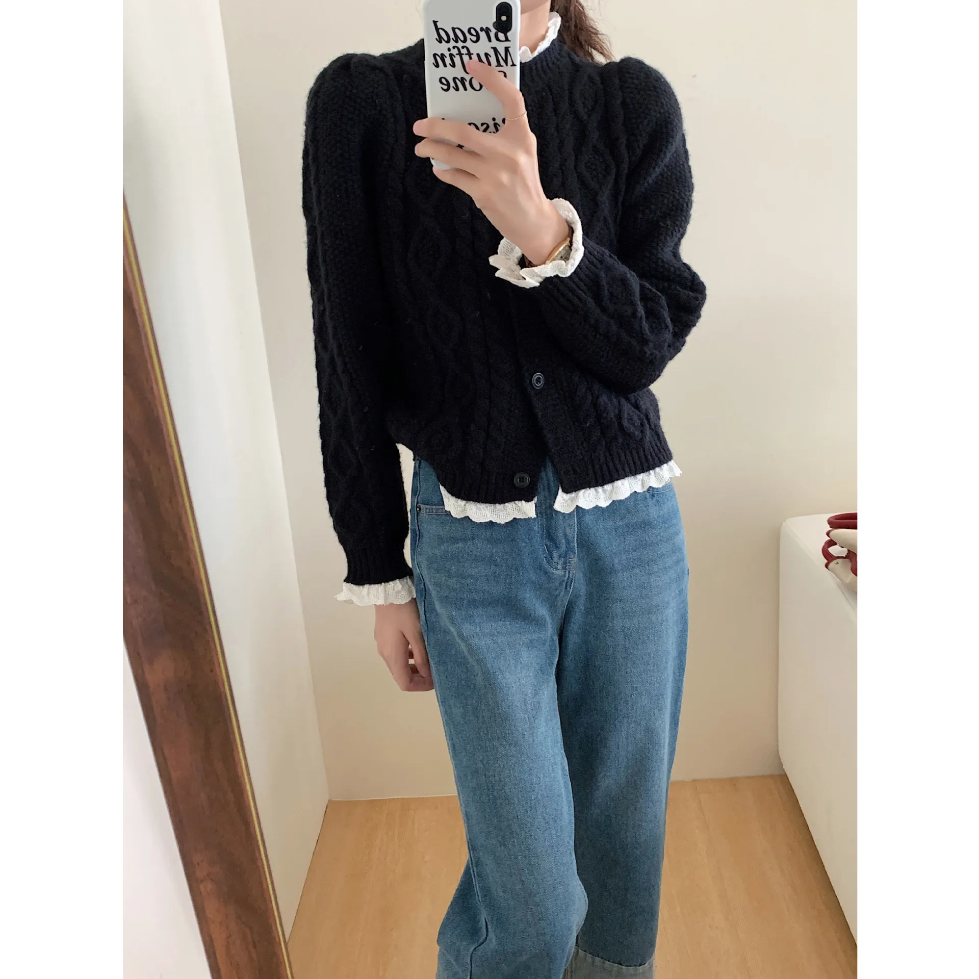 

Korean Lace Patchwork Twist Temperament Cropped Cardigan Long sleeve Knit cardigan Sweet Small Breasted Outerwear Women Sweater
