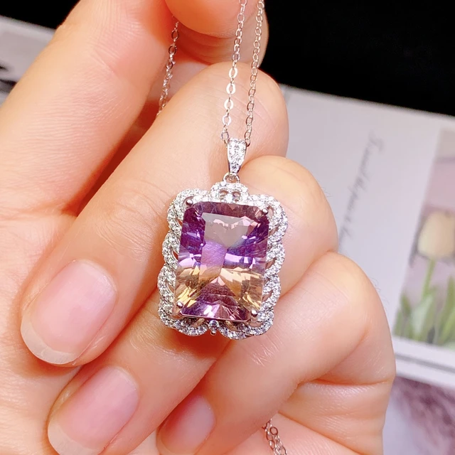 Grayson Necklace with Emerald cut Amethyst | 0.5 carats Rectangle Amethyst  Unique Pendant in 14k White Gold | Diamondere