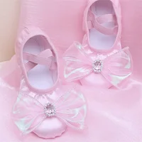New Ballet Flats Children's Dance Shoes Soft-Soled for Girl Satin Cat Caws Free Lace-up Rabbit Stage Performance Dance Shoes 2