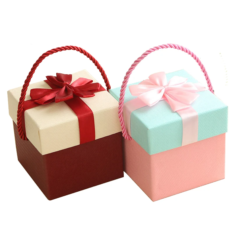

Elegant Cute Wedding Candy Box For Sweet List Rigid Chocolate Boxes With Handle Luxury Paperboard Packaging Gift Box