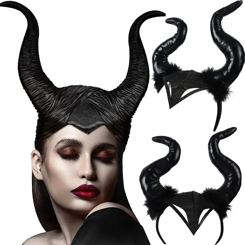 Costume Halloween Femme Diablesse – Cape Noire à Capuche + Cornes + Collier & Bracelet Dentelle – Style Gothique