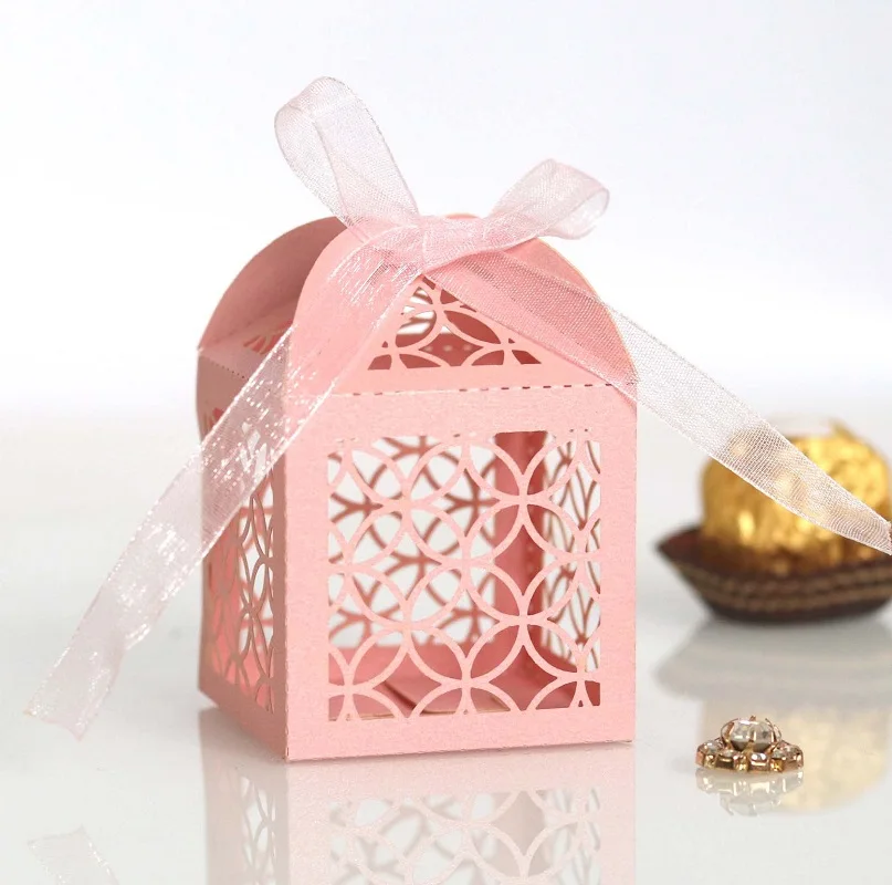 

100pcs Laser Cut Hollow Round Flower Candy Chocolates Boxes For Wedding Birthday Party Baby Shower Favor Gift Decorate