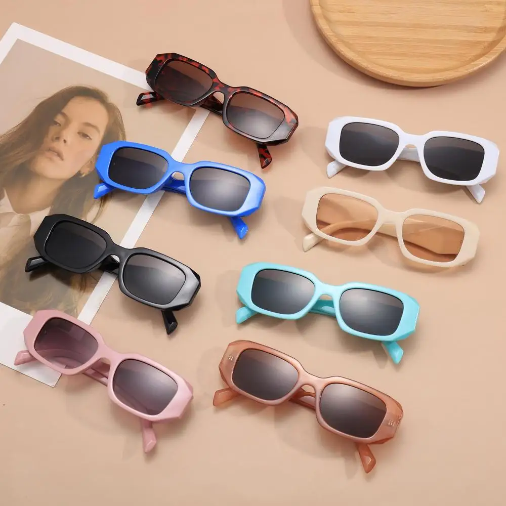 

Trendy Frame Sun Glasses Rectangle Sunglasses for Women Fashion Retro Sunglasses UV400 Protection Eyewear