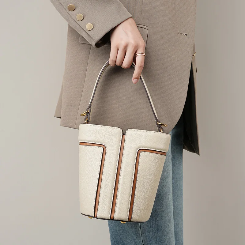 New Luxury Genuine Cow Leather Bucket Bags For Women Large Capacity Shoulder Crossbody Bags Cowhide Commute Fashion Handbag