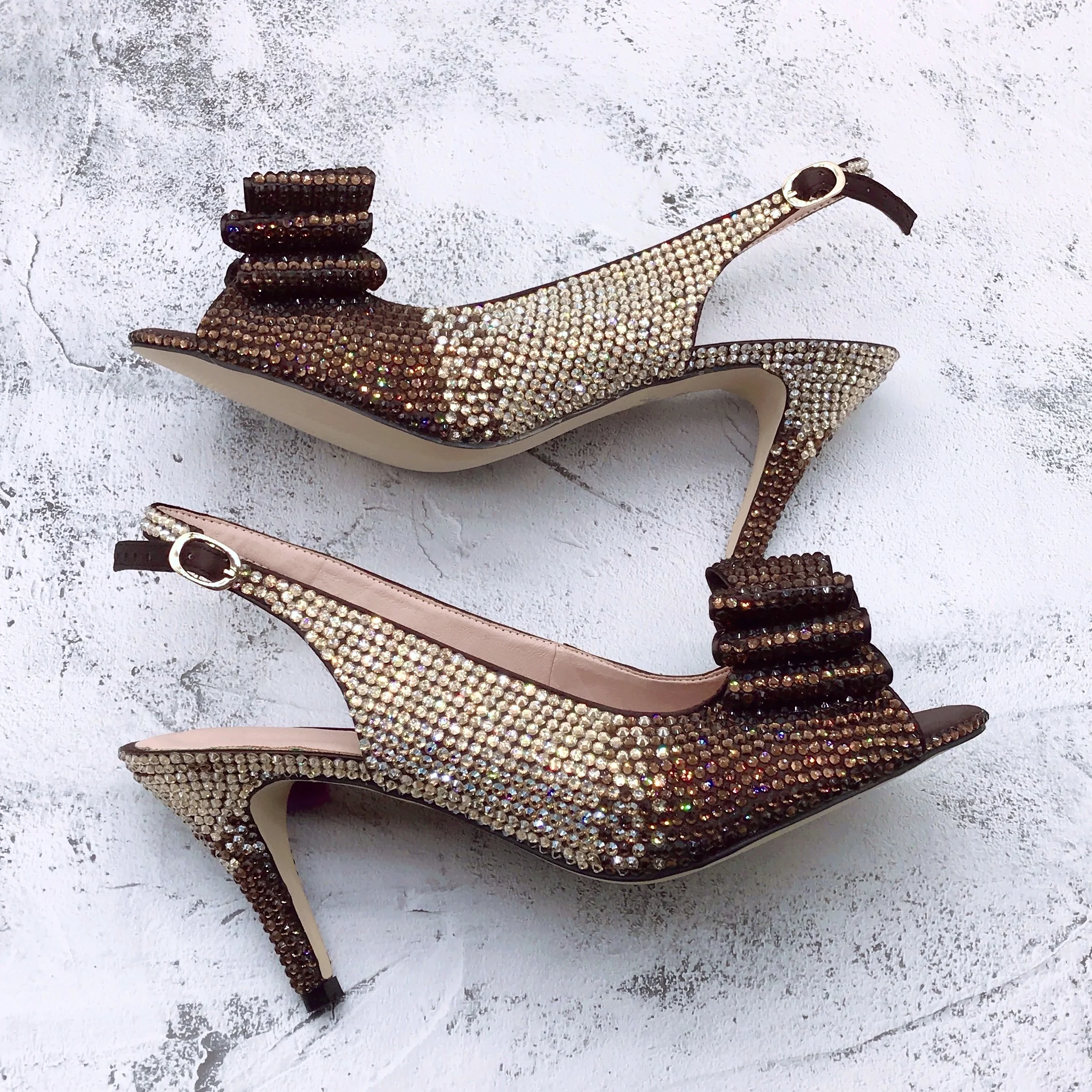 Рисунок 3 - Женская обувь на различных каблуках BS1562