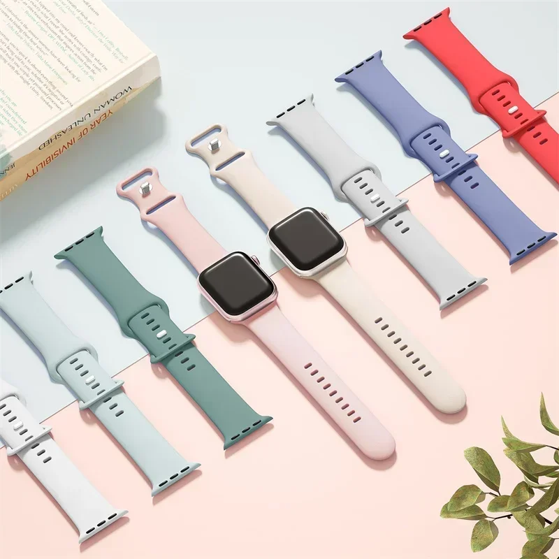 Silicone Sport Band for Smartwatch - Versatile and Durable Strap Bracelet