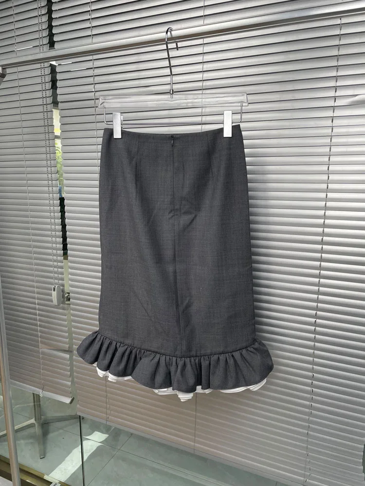Y2K Pleated Skirt On Model