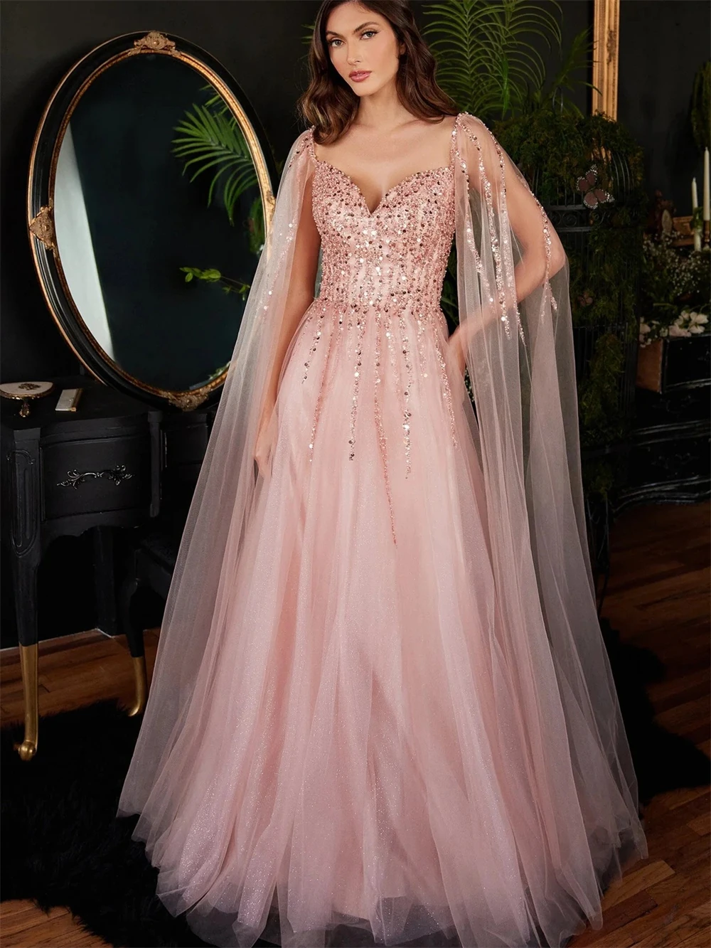 Рисунок 4 - Винтажное фатиновое платье для матери невесты