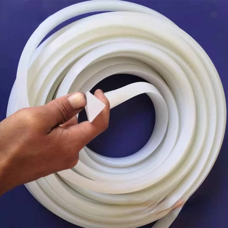 1m Triangle silicone strip solid sealing strip equilateral silicone rubber high temperature resistant silica gel