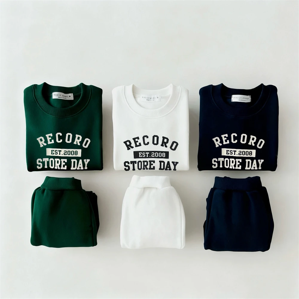 Brief Gedruckt Sweatshirts + Hosen Baby Neue Mode Casual Kostüm Lange ärmeln Outfits Für Jungen Und Mädchen Casual Trendy 2 stücke