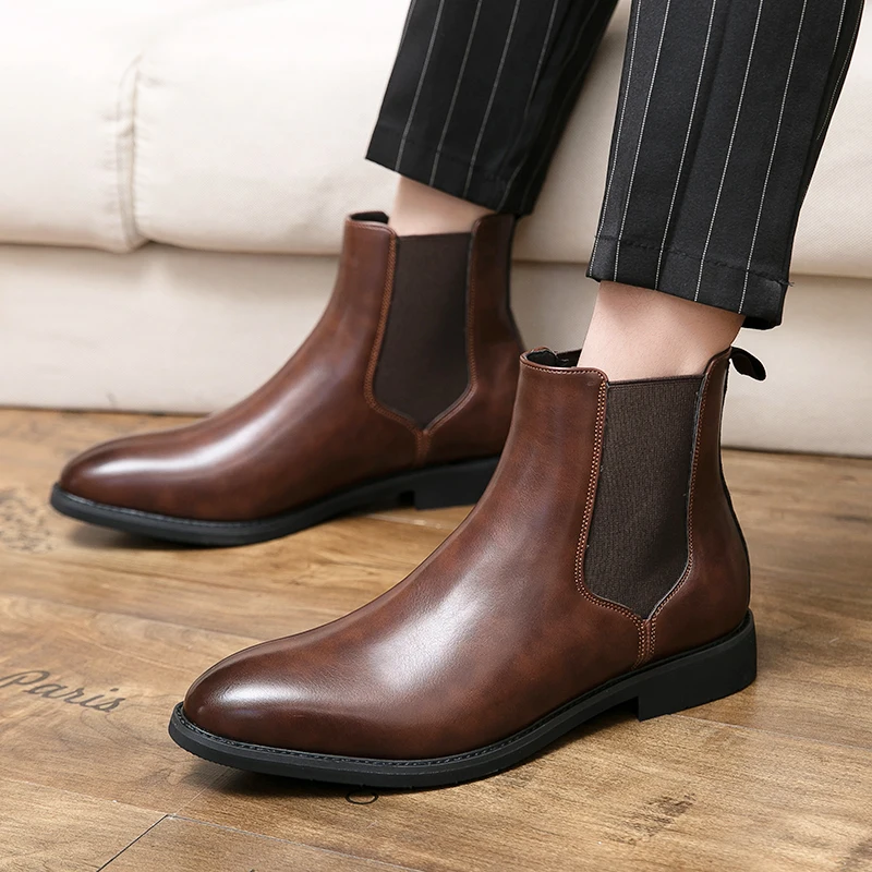 New Britain Gentleman Chelsea Ankle Boots Pointed Patent Leather Shoes Men Warm Plush Dress Footwear Male Black Brown High Tops