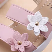 Little Girls Summer Casual Sandal Three Flower Detail New Kids Roman Beach Shoes Stylish Beach Experience for Children Adventure 4
