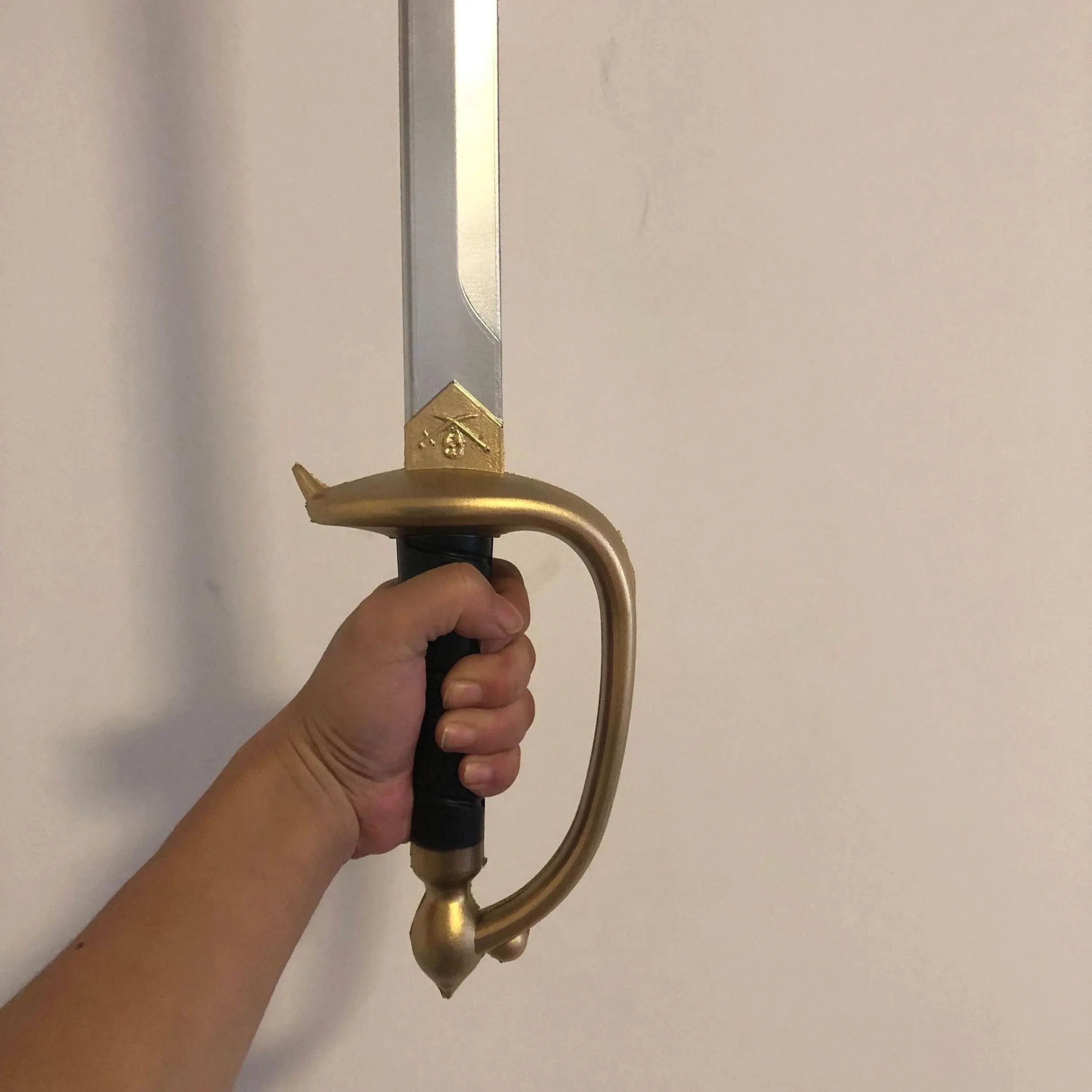 Description Picture 6 of item1:1 Cosplay Thunder Knife Pirate Captain Sword Sacrifice Knife Sword Prop Role Cos Pirate Ghost Knife PU Weapon Model Toy 76cm