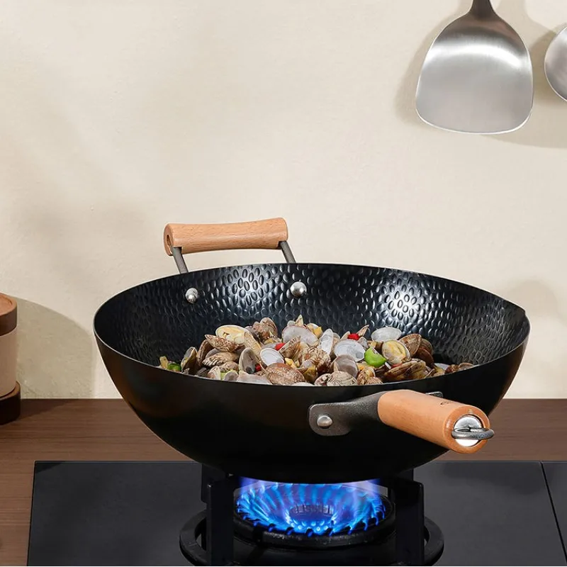 https://ae01.alicdn.com/kf/S236cb8abfcfd4dcfa72791168da9343fM/Iron-Wok-Pan-Chinese-Cooking-Pot-Handmade-Uncoated-Non-Stick-Cast-Iron-Woks-with-Wooden-Handle.jpg