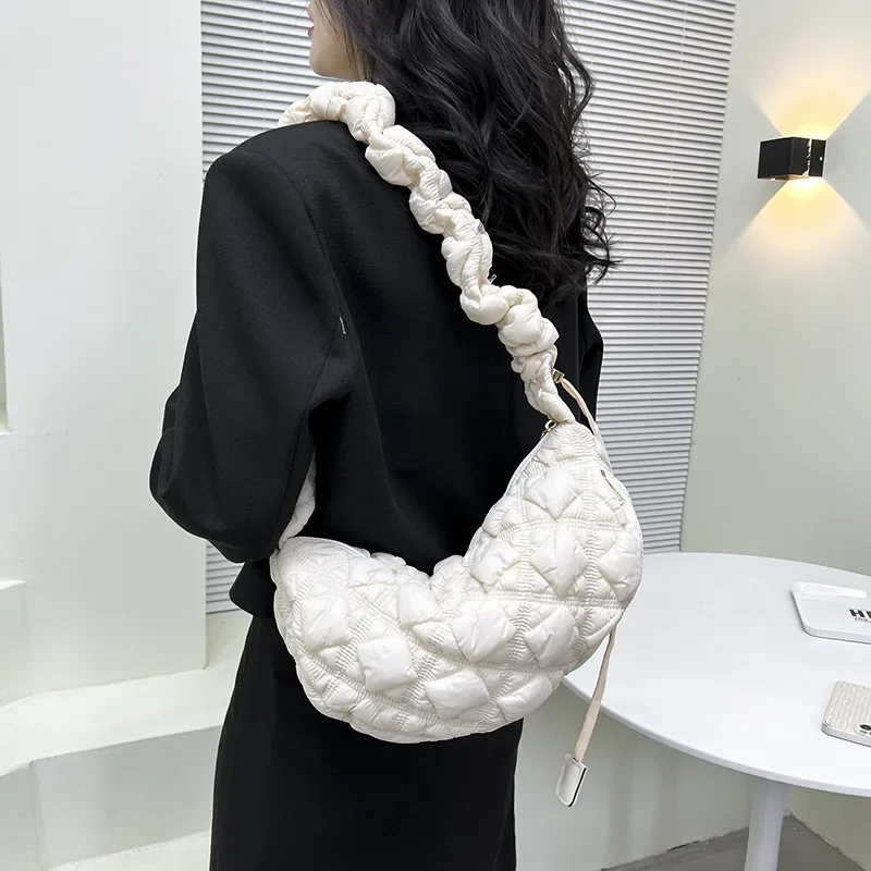 Korean Style Women's Bag Versatile Cloud Pleated Armpit Bag Casual Dumpling Bag Shoulder Crossbody Bag