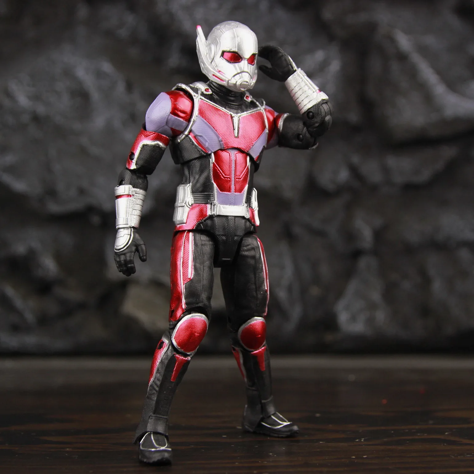 marvel studios ANT-MANフィギュア ANT-MAN 1/4 Scale Statue (Comics Version) - Spec Fiction Shop