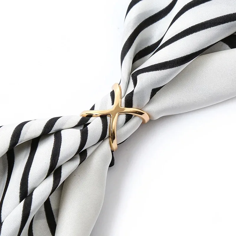 Scarf Clip 3pcs Fashion Cross Scarf Clip X Shape Metal Brooches For Women Hollow Bow Scarves Buckle Holder Shawls Jewelry Clothing Accessor