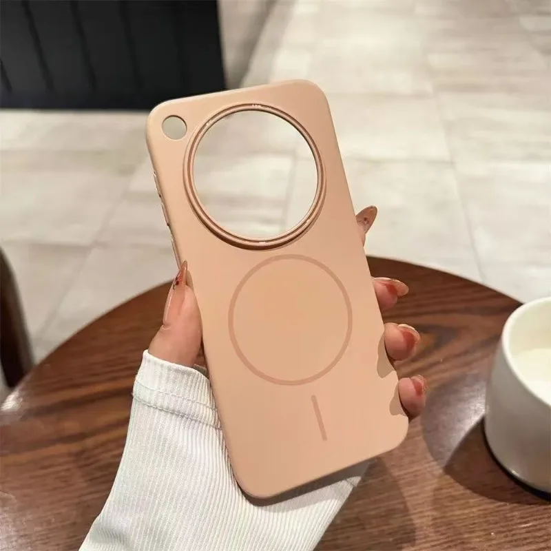 Matte Hard PC Cover with Ultra Magnetic Magsafe Wireless Charging and Shockproof Bumper