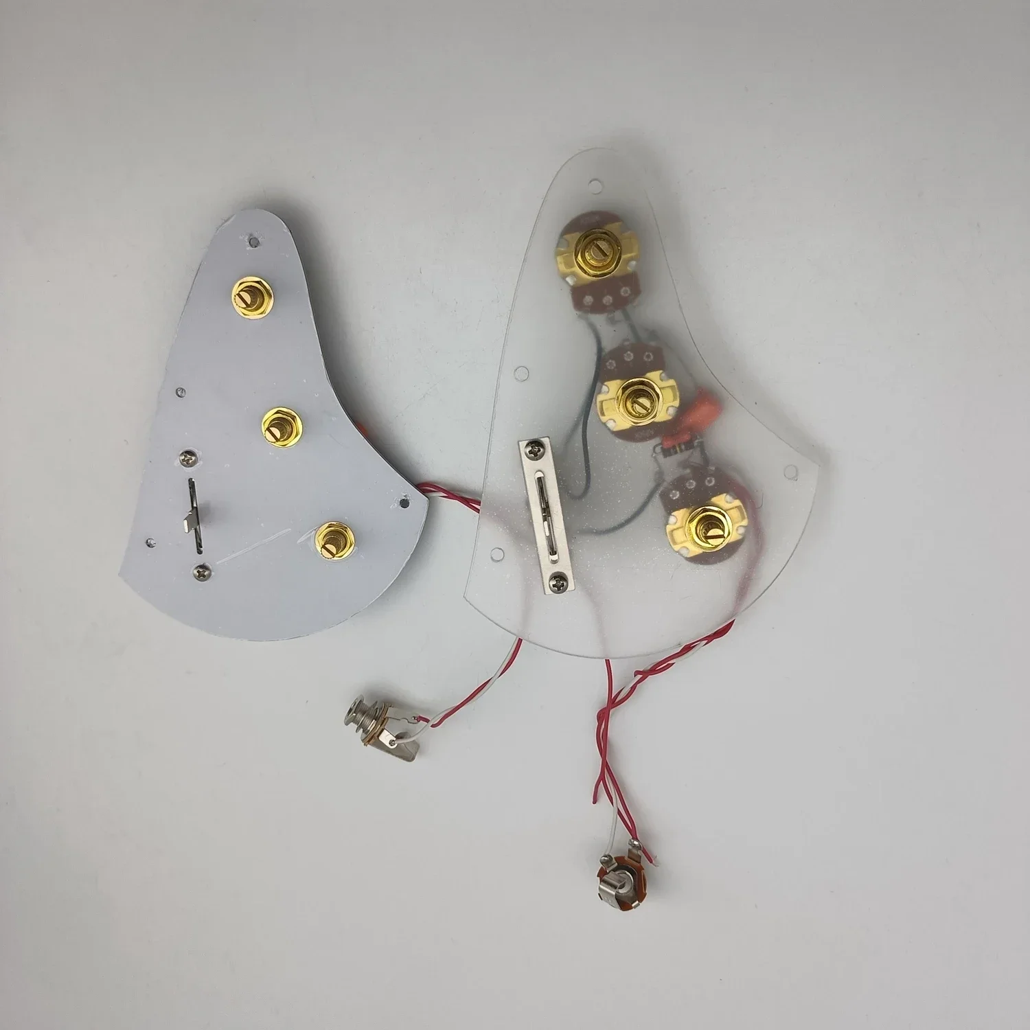 アクリル ストラト 61LRZzggfjL._UF350,350_QL50_.jpg