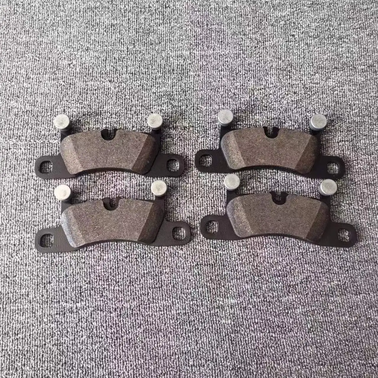 95835293900 7P0698451 For the cayenne Volkswagen Touareg 3.0 displacement rear brake pads brake pads