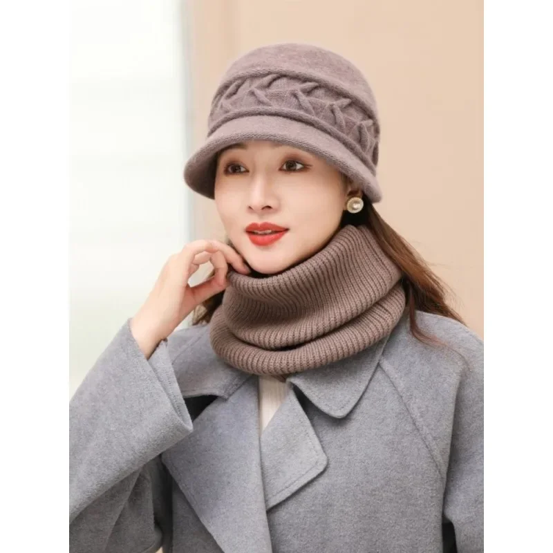 

Middle-aged and Elderly Hat Scarf Set Autumn and Winter New Knitted Hat with Thick Warm Rabbit Hair Ear Protection Mom Hat Tide