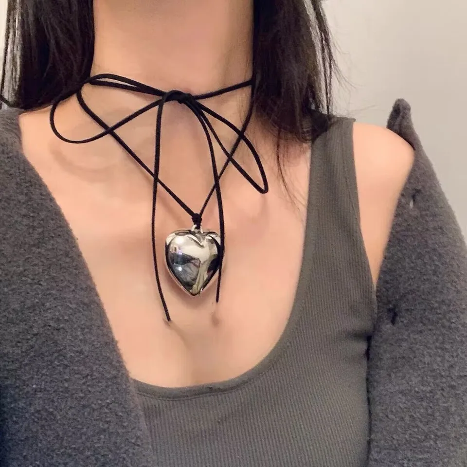 Girocollo In Velluto Nero Con Ciondolo Cuore Blu – Collana Punk Gotica, Donna, 13 Pollici