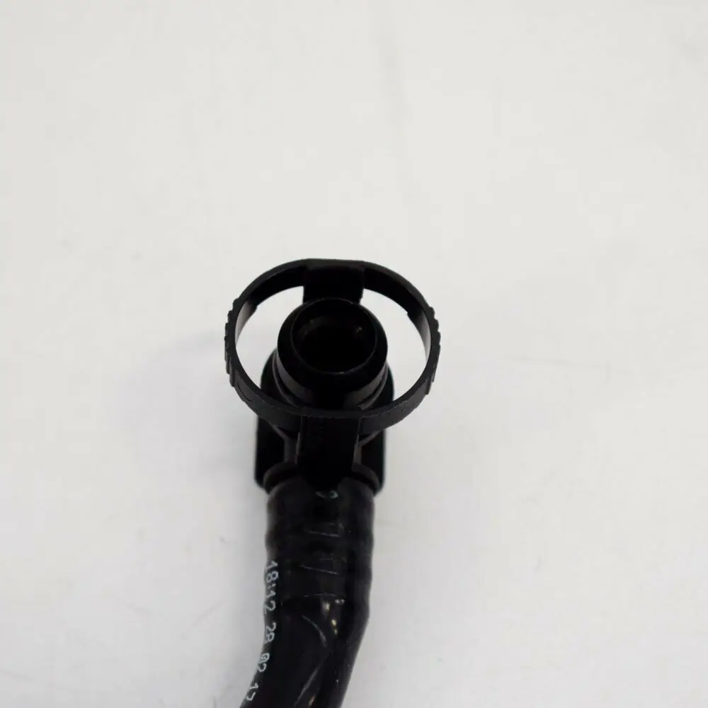 13907595191 13904601575 Car Accessories Fuel Gas Tank Breather 