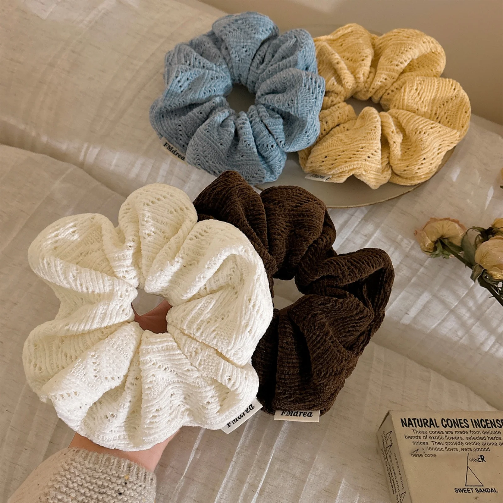 1PC Knitted Scrunchies, Soft Textured Solid Color Hair Ties, Vintage Aesthetic Hair Scrunchies For Women, Cute Hair Accessories