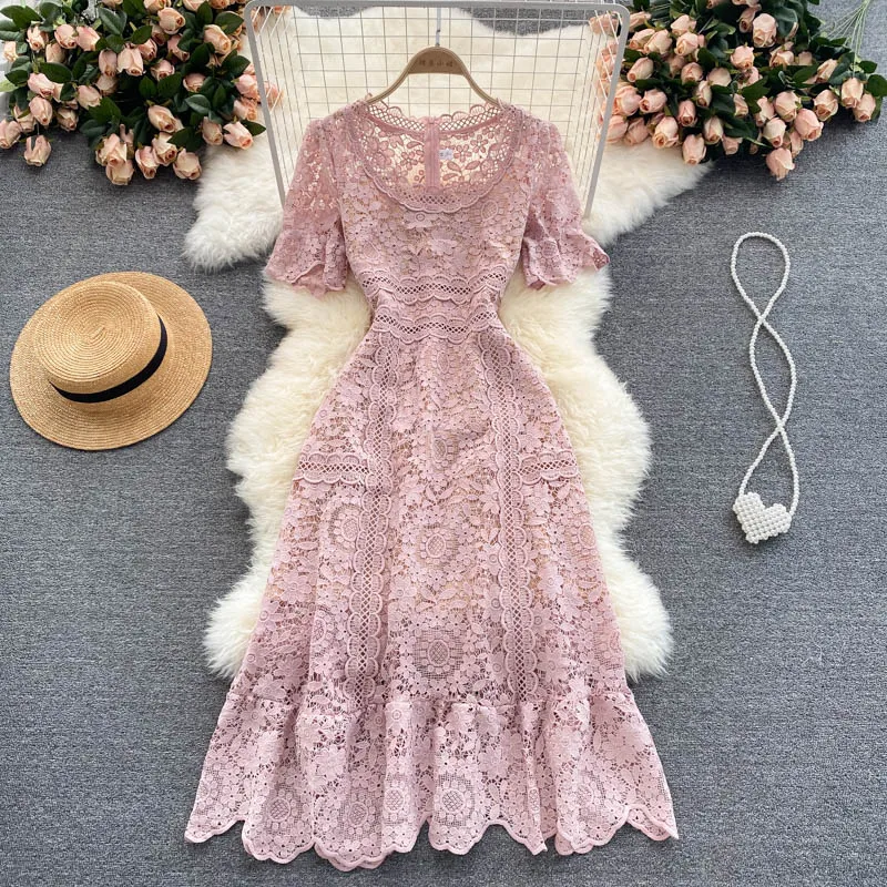 

Gentle Dress New Summer Goddess Temperament Crew Neck Slim Fit Mid-Length Sweet Lace Skirt