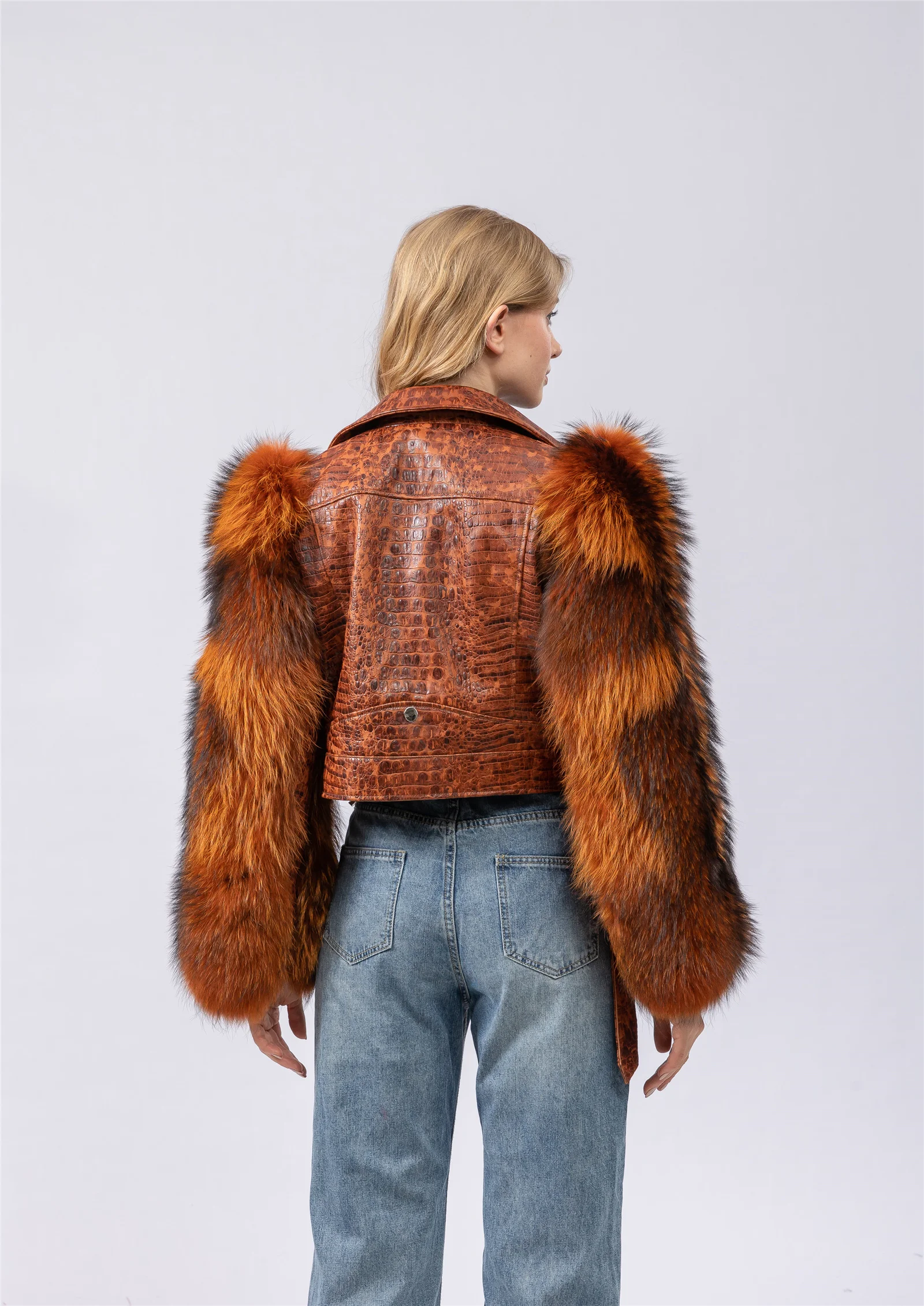 Natural Sheep Leather Short Crop Jacket With Long Fox Sleeve Short Coat Crocodile Biker Jacket Y2k 2023 Furry Luxury 230412