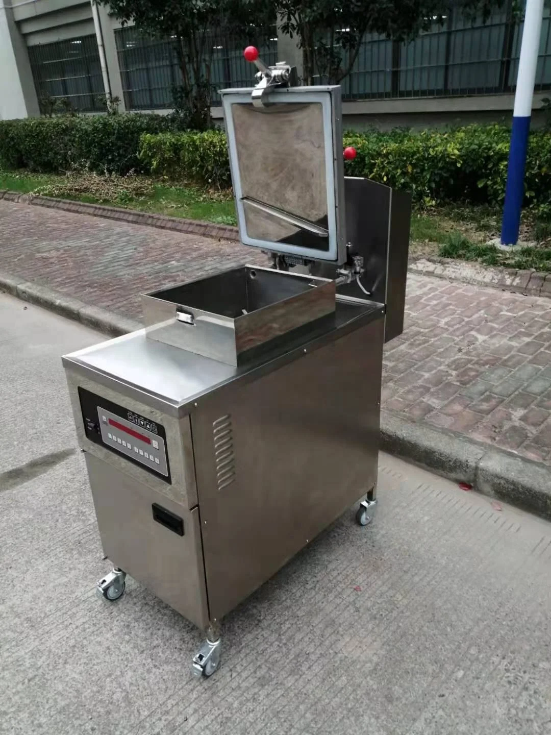 Kfc Style Commercial Broaster Chicken Pressure Fryer - Buy Henny Penny Used  Commercial Fast Food Restaurant Fried Chicken Fish French Fries Meat Gas  And Electri…