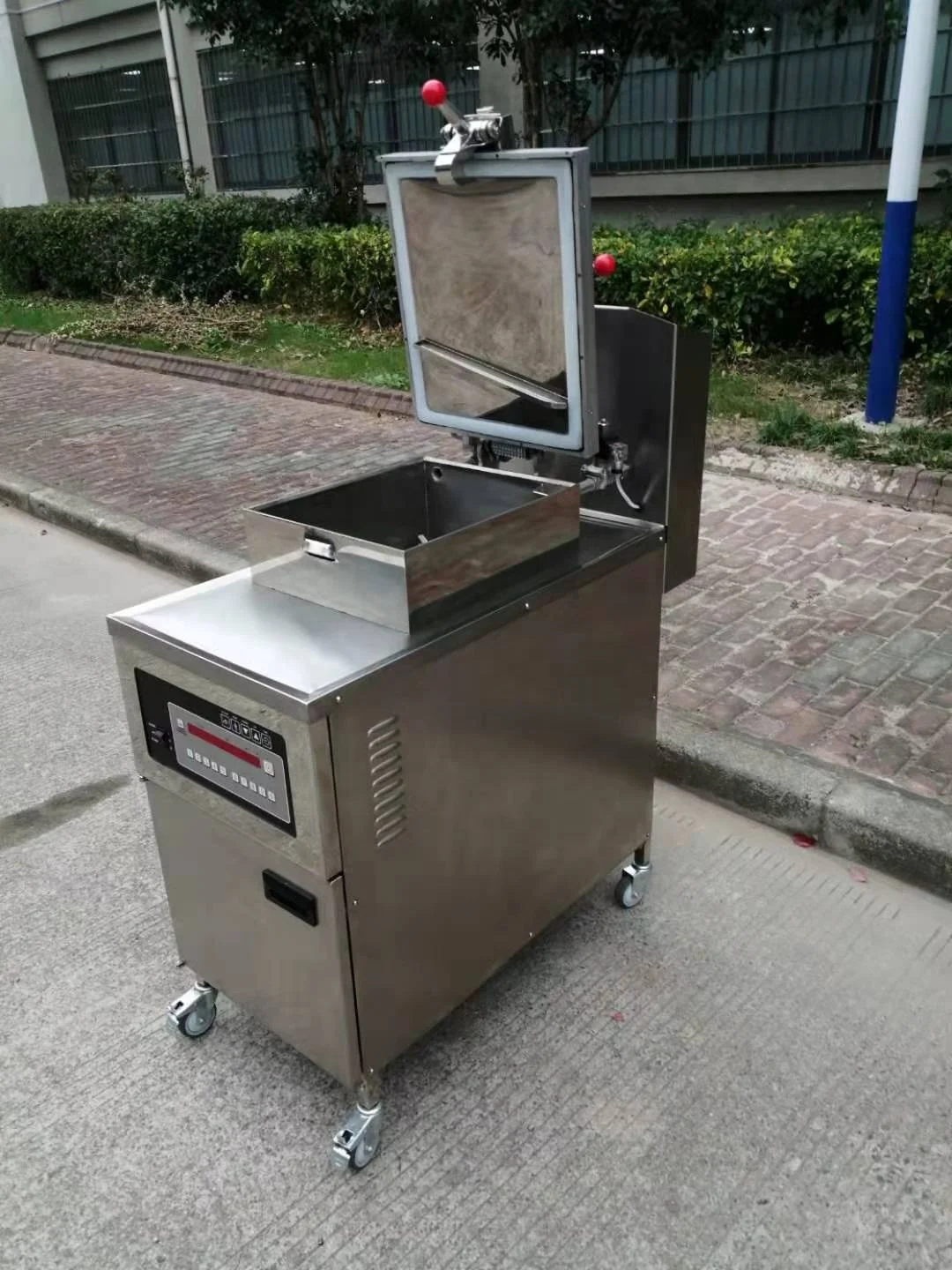 https://ae01.alicdn.com/kf/S23798e7cd9b646aebab580f10924acb1F/KFC-Fast-Food-Restaurant-Kitchen-Fried-Chicken-Fryer-Henny-Penny-Chicken-Broasted-Machine-Pressure-Fryer-with.jpg