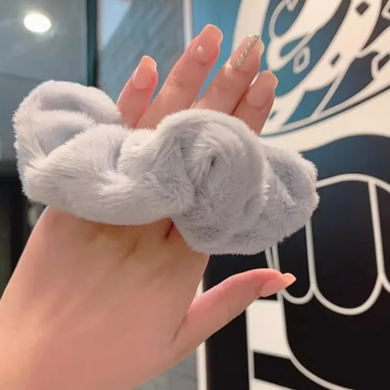 Cute Plush Large Hair Band Versatile Lovely Fluffy Hair Tie Furry Headband Soft Head Rope Headwear Autumn Winter Hair Accessory