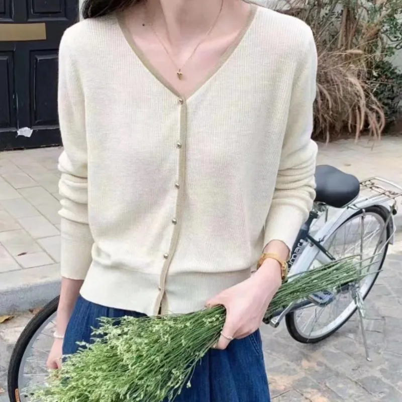 

Colored V-neck Knitted Cashmere Cardigan Women's Spring and Autumn Loose Thin Bottom Top Short Wool Coat