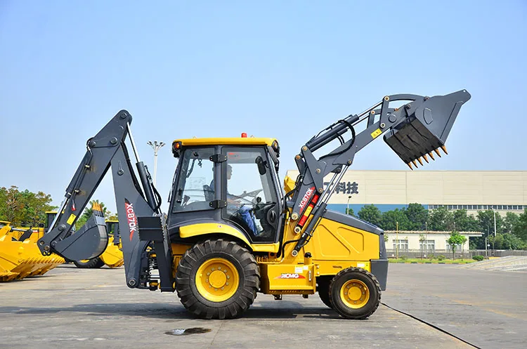 Рисунок 6 - Маленький экскаватор-погрузчик XCMG XC870HK тонн